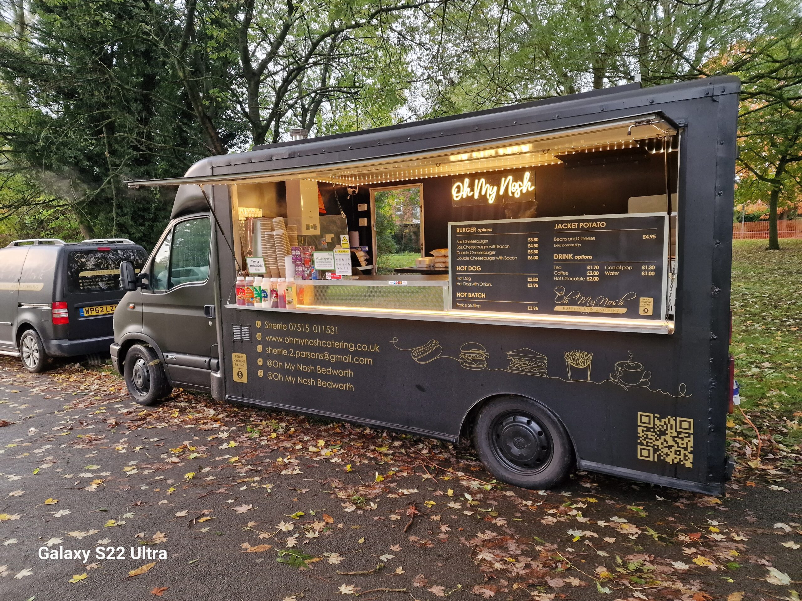 Oh My Nosh catering van for hire Coventry and Nuneaton. Burgers, pork and stuffing, hot dogs